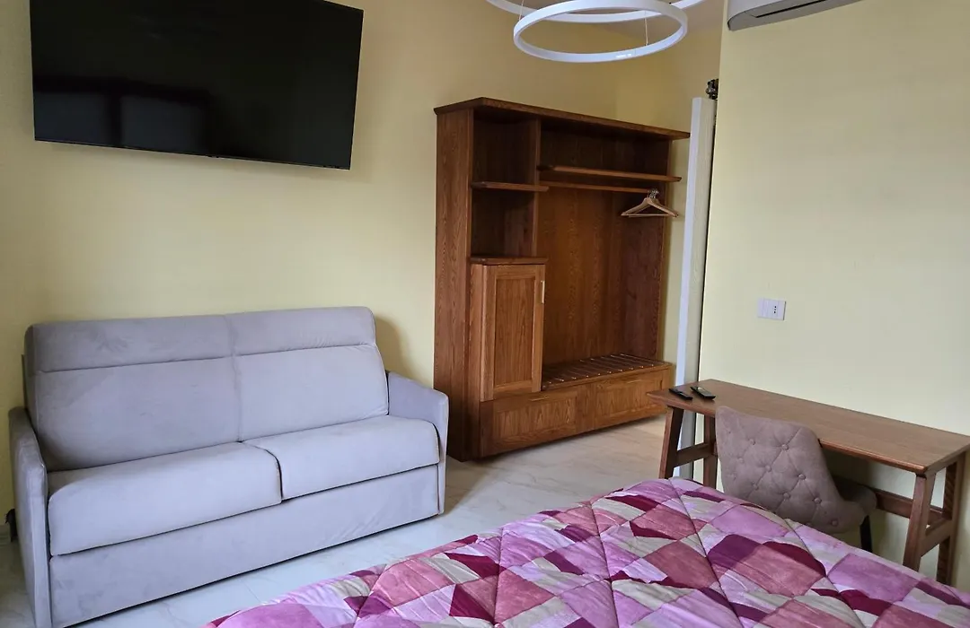 BeB Domus Arbenzio San Giovanni Suite-1